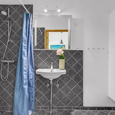 5 Bedroom Stunning In Сasa de vacaciones