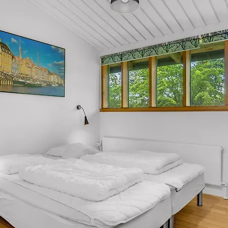 5 Bedroom Stunning In Gilleleje
