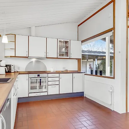 5 Bedroom Stunning In