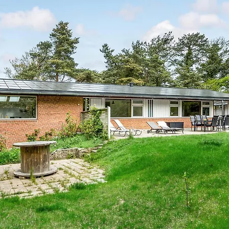 5 Bedroom Stunning In